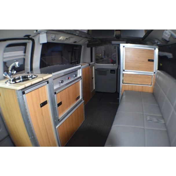 Van Kitchen