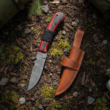 9.0" Handmade Damascus Knife with Leather Sheath